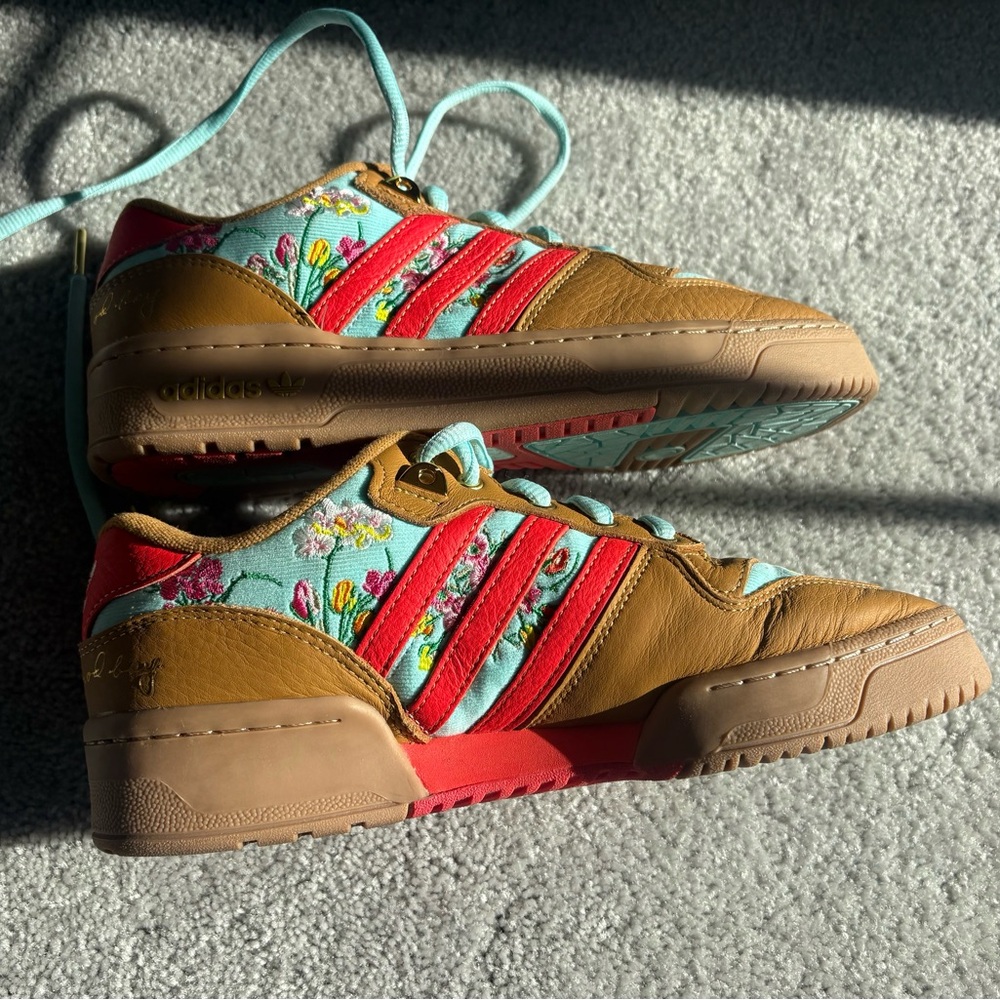 Adidas Rivalry x Unheard of Grandma's Couch Embroidered Floral Sneakers - Picture 5 of 10